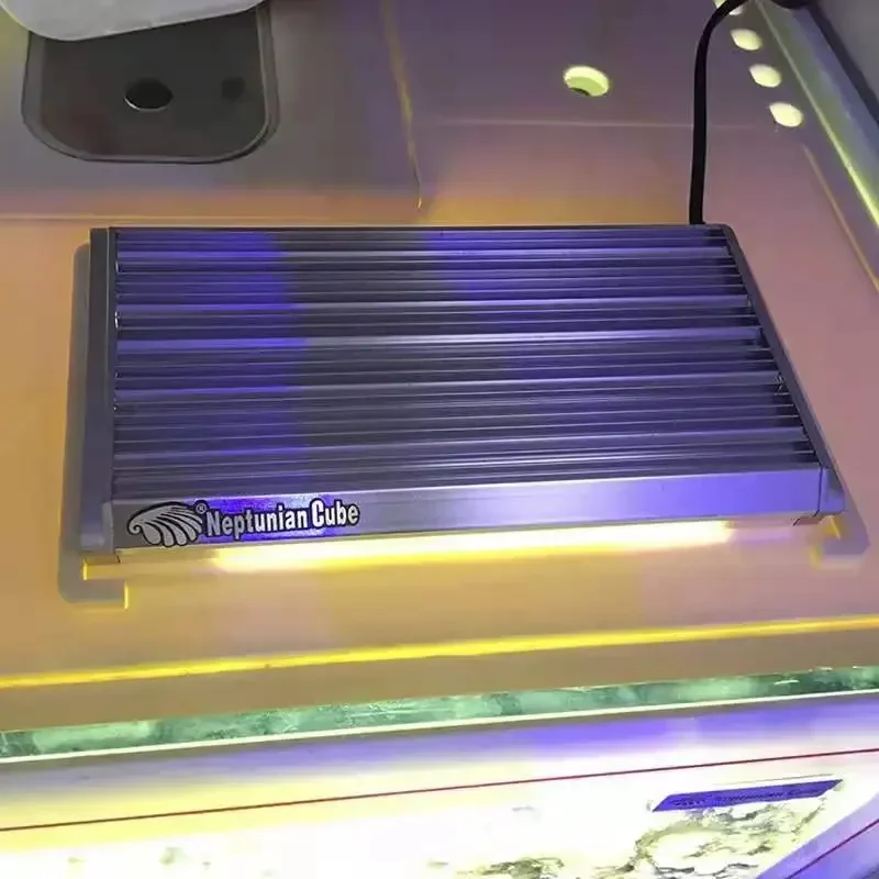 Neptunian Cube Refugium LED Li - đánh giá và giá Marine Aquarium Cube